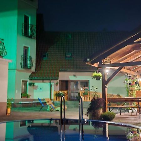 Noclegi Венгерска-Гурка Экстерьер фото